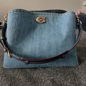 Coach handbag- willow bucket bag